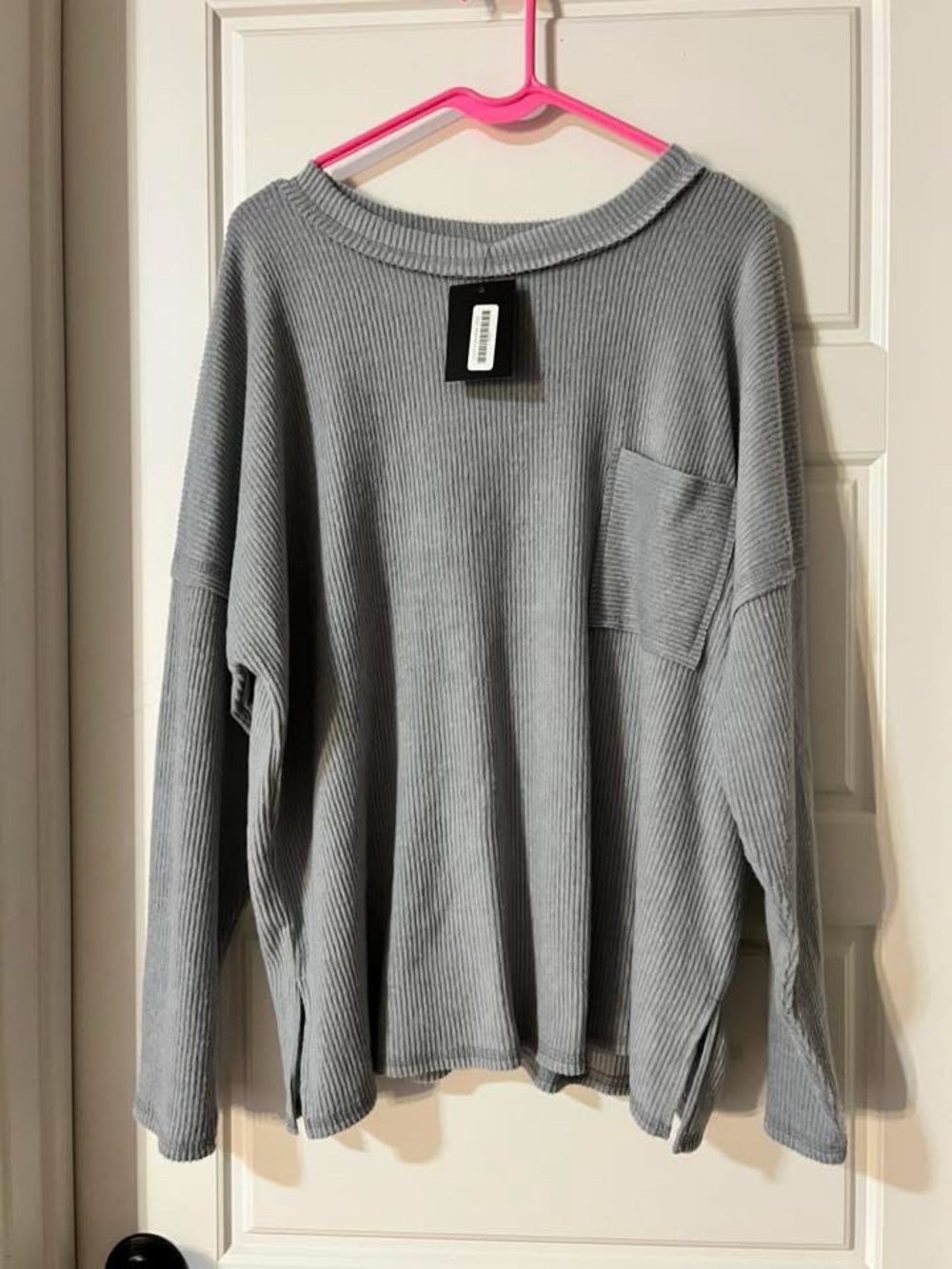 Zenana Outfitters Light Gray Ribbed Pocket Scoop Neck Sweater - Picture 1 of 1